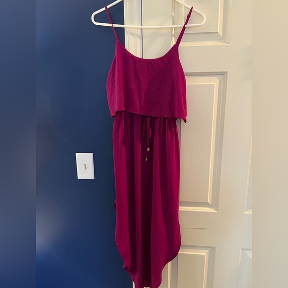 Dresses & Skirts - Elegant Sleeveless Fuschia Dress with Side Slit